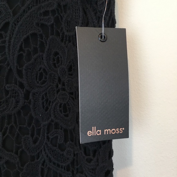 Ella Most Lace Shift Dress - Picture 2 of 3
